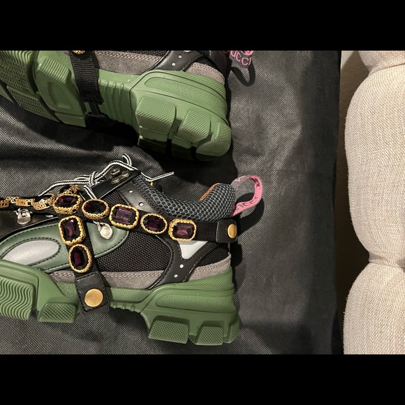 GUCUI SNEAKERS - Picture 7 of 9